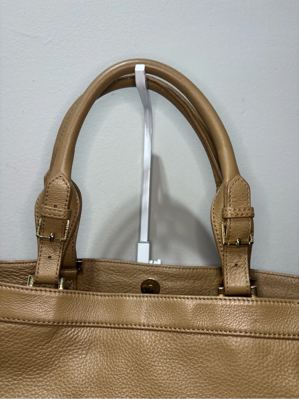 Tory Burch Kipp Tote in Sand Dollar
